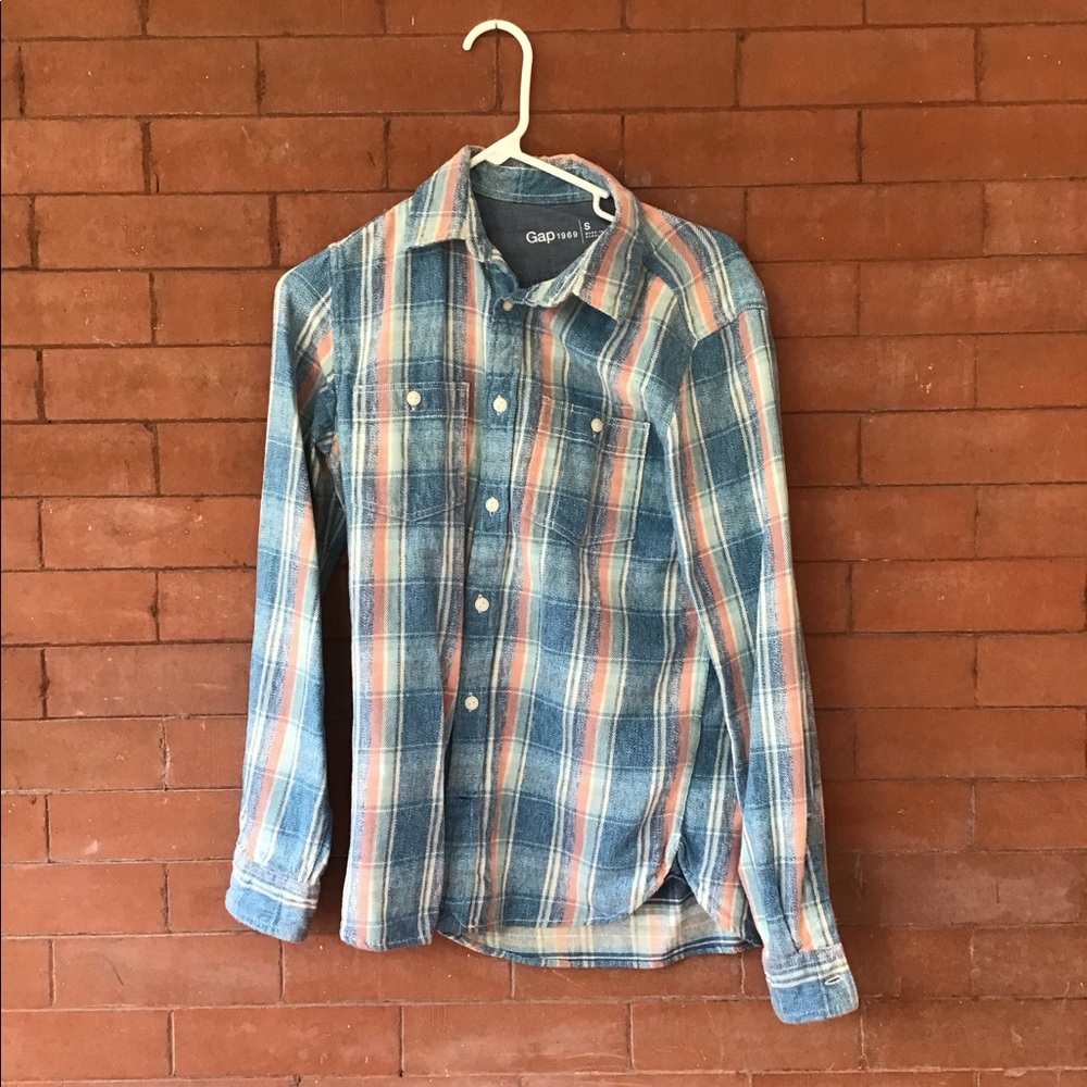 Vintage Gap button down shirt